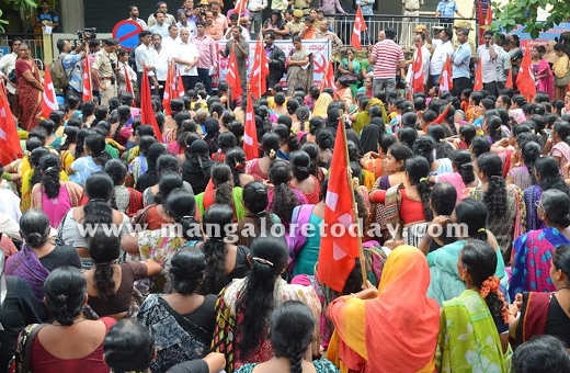 cpim protest
